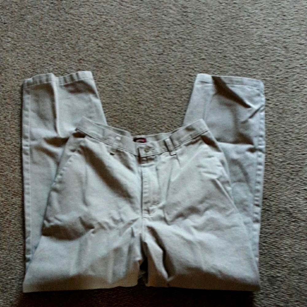 Riders casuals NWOT